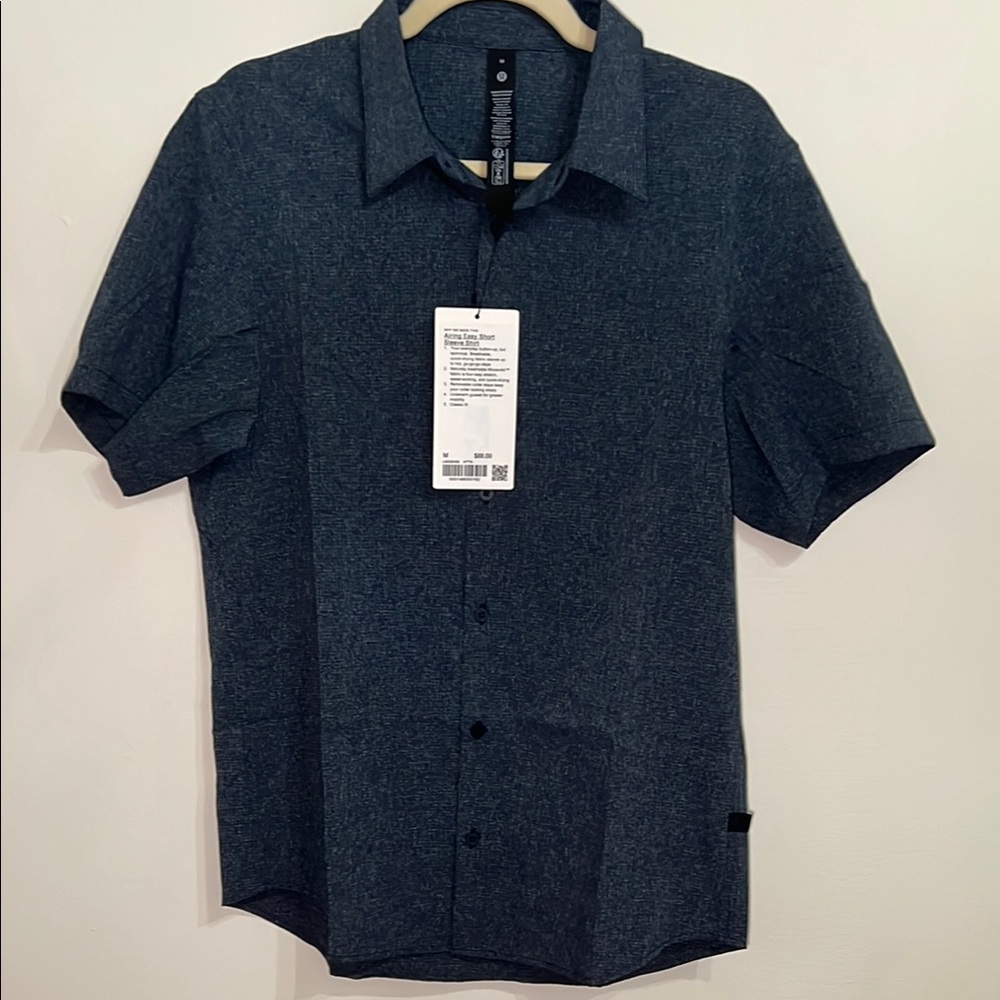 Sold out Lululemon Airing Easy Short Sleeve Shirt Medium Heathered True Navy NWT